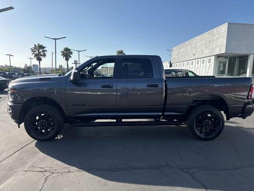 Crystal Metallic 2025 RAM 2500 Big Horn Crew Cab 4x4 6'4' Box
