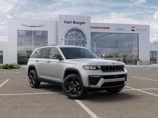 silver zynith 2026 Jeep Grand Cherokee Limited