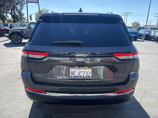 2022 Jeep Grand Cherokee 4xe Base