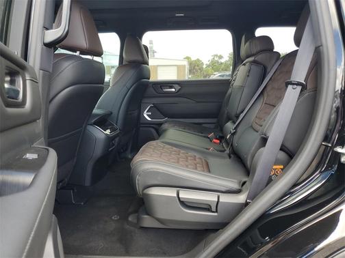2025 Nissan Armada Platinum Reserve