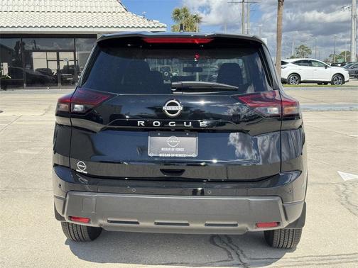2025 Nissan Rogue S