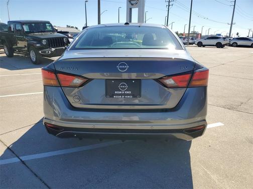 2024 Nissan Altima 2.5 SV