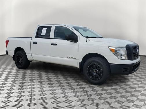 2019 Nissan Titan S