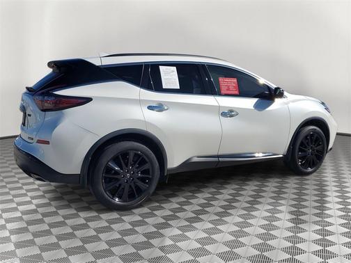 2024 Nissan Murano SV