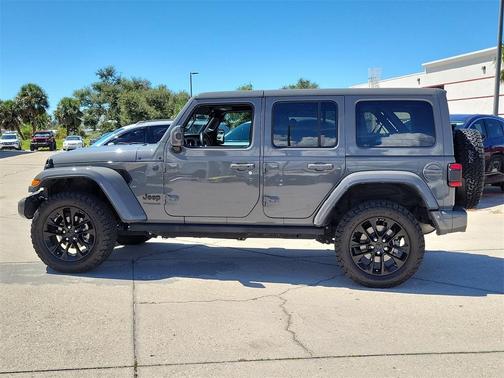 2021 Jeep Wrangler Unlimited Sahara Altitude