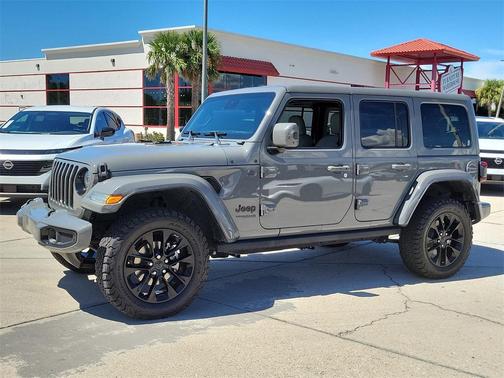 2021 Jeep Wrangler Unlimited Sahara Altitude