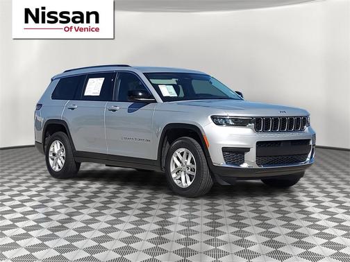 2023 Jeep Grand Cherokee L Laredo