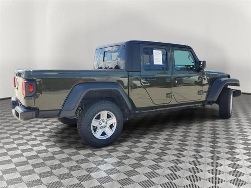 2023 Jeep Gladiator Sport