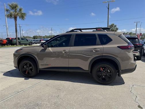 2025 Nissan Rogue Rock Creek