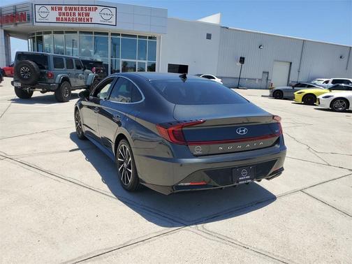 2020 Hyundai SONATA SEL Plus