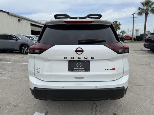 2025 Nissan Rogue Rock Creek
