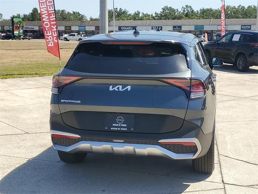 2025 Kia Sportage EX