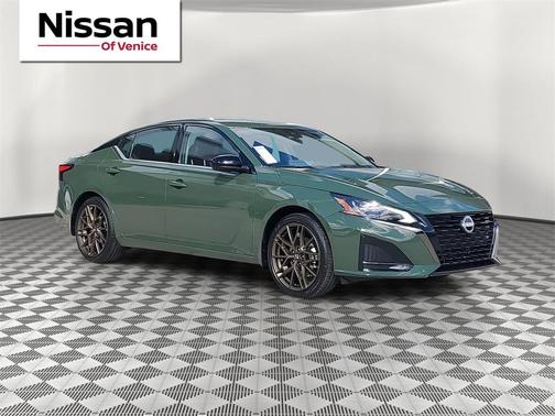2025 Nissan Altima SR