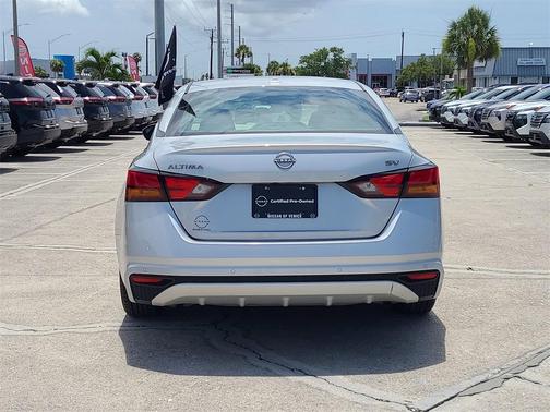 2024 Nissan Altima 2.5 SV