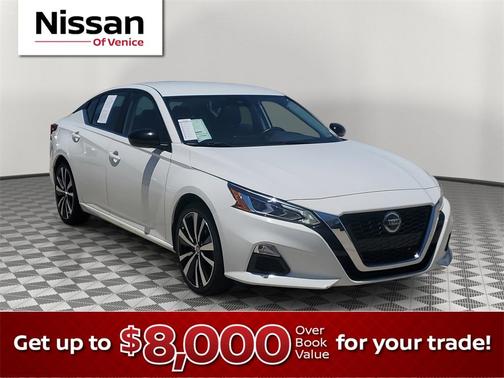 2022 Nissan Altima 2.5 SR