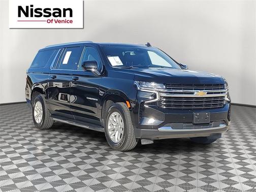 2023 Chevrolet Suburban LT