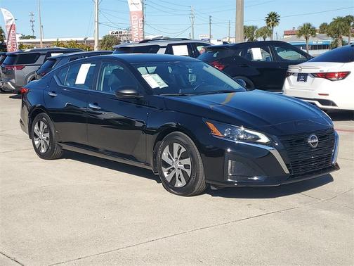 2025 Nissan Altima S