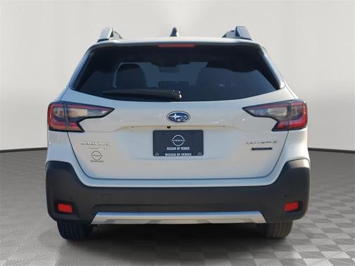 2025 Subaru Outback Touring