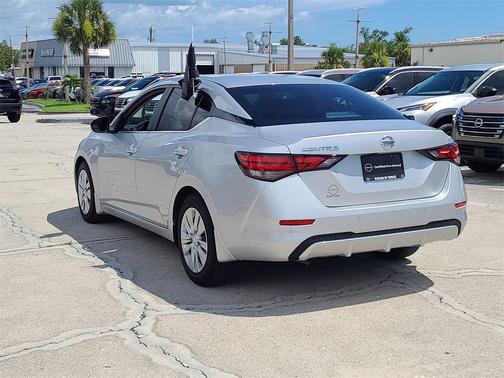 2022 Nissan Sentra S