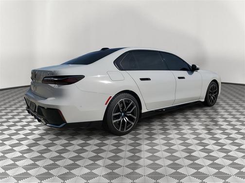 2024 BMW 740 i xDrive