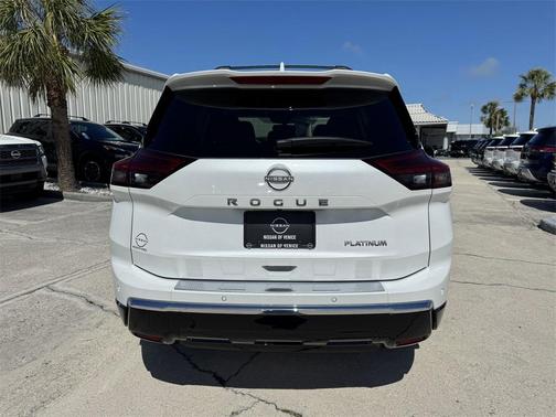 2025 Nissan Rogue Platinum