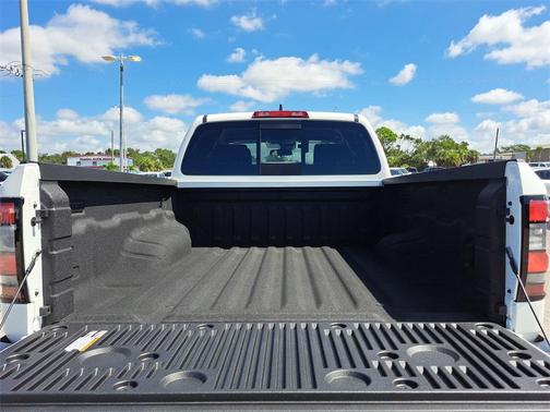 2026 Nissan Frontier S