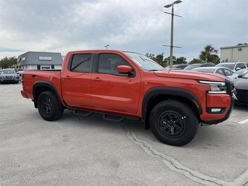 2025 Nissan Frontier PRO-4X