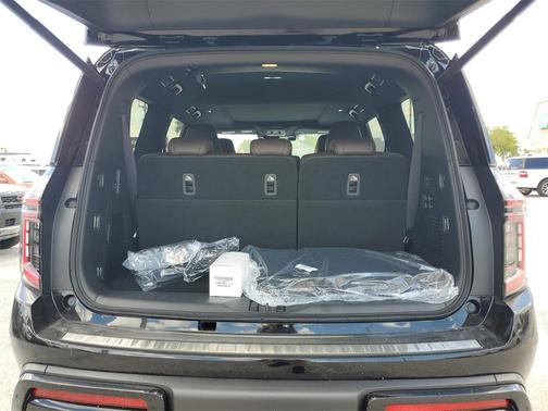 2025 Nissan Armada Platinum Reserve