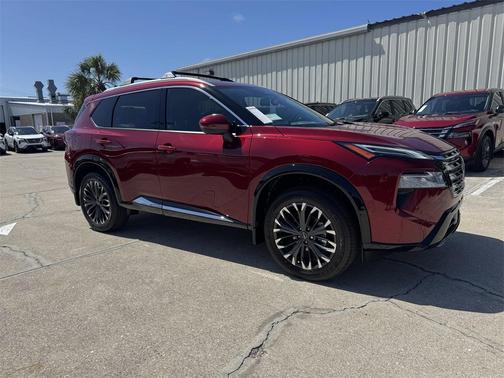 2025 Nissan Rogue Platinum