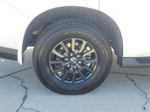 2025 Nissan Armada SV