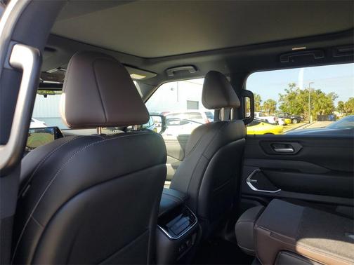 2025 Nissan Armada Platinum Reserve