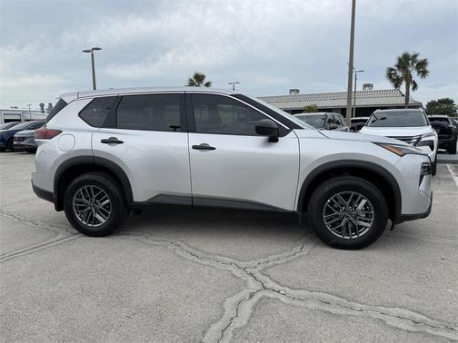 2025 Nissan Rogue S