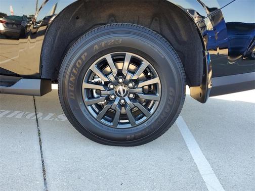 2026 Nissan Armada SV