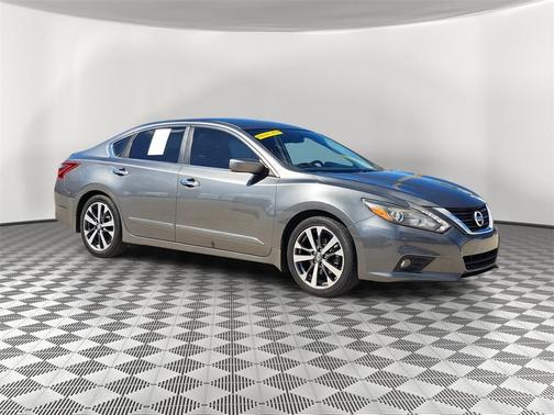 2017 Nissan Altima 2.5 SR