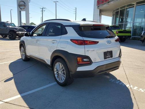 2018 Hyundai KONA SEL