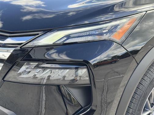 2025 Nissan Rogue S