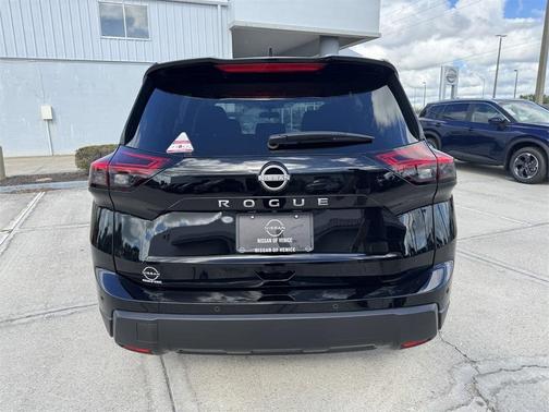 2025 Nissan Rogue S