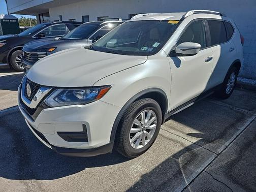 2020 Nissan Rogue SV