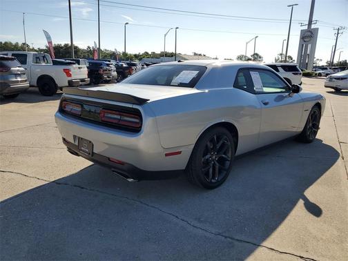 2022 Dodge Challenger R/T