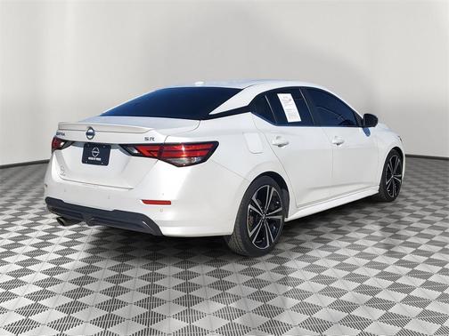 2021 Nissan Sentra SR