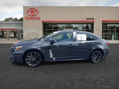 Black 2025 Toyota Corolla XSE