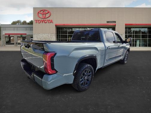 2024 Toyota Tundra Platinum