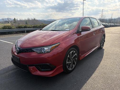 Red 2018 Toyota Corolla iM Base