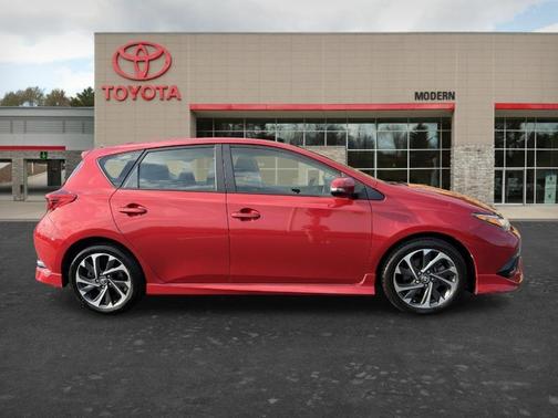 Red 2018 Toyota Corolla iM Base