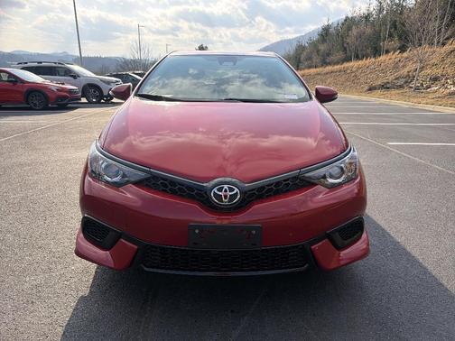 2018 Toyota Corolla iM Base