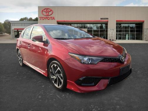 Red 2018 Toyota Corolla iM Base