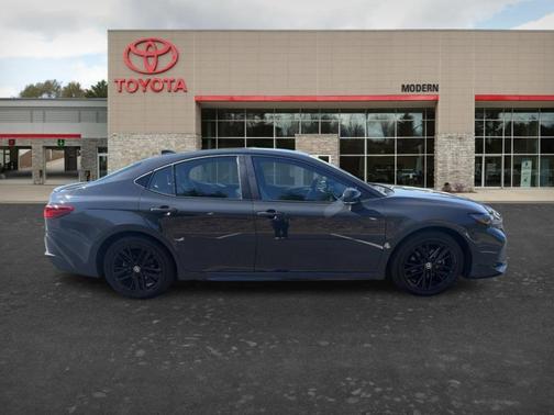 Black 2025 Toyota Camry XSE