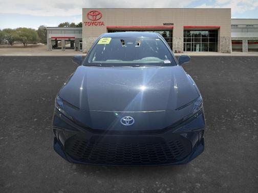 Black 2025 Toyota Camry XSE