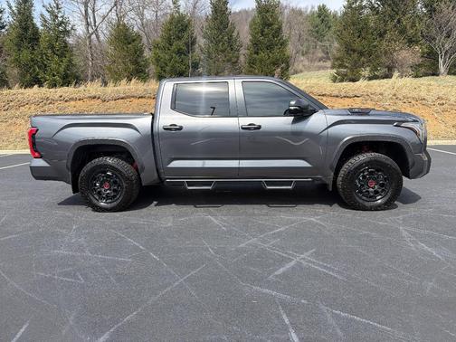 2025 Toyota Tundra Hybrid TRD Pro