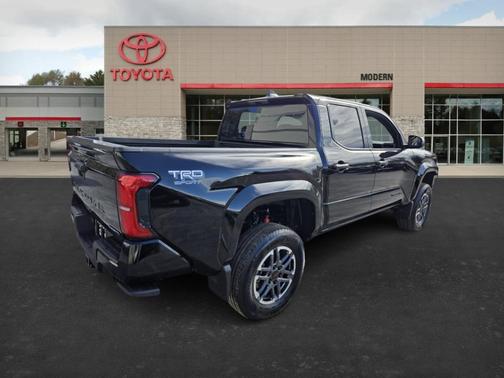 2025 Toyota Tacoma Hybrid TRD Sport